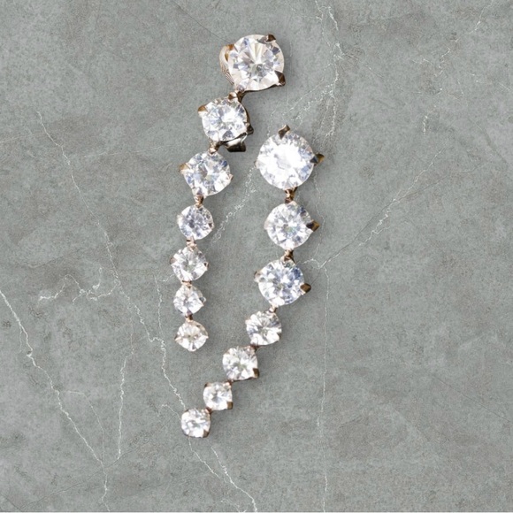 Gorgeous Zirconia Studded Ear Crawlers - Picture 1 of 6